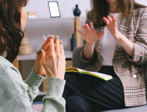 Los adolescentes necesitan ser escuchados (y sus familias también)